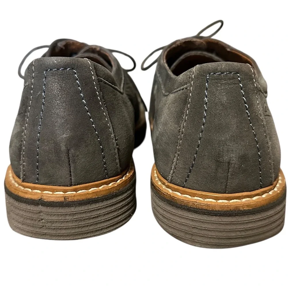 Clarks newkirk plain